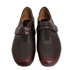 Earthies Shoes Womens 7.5 B Granada Loafers Burgundy Leather Comfort Casual Flat